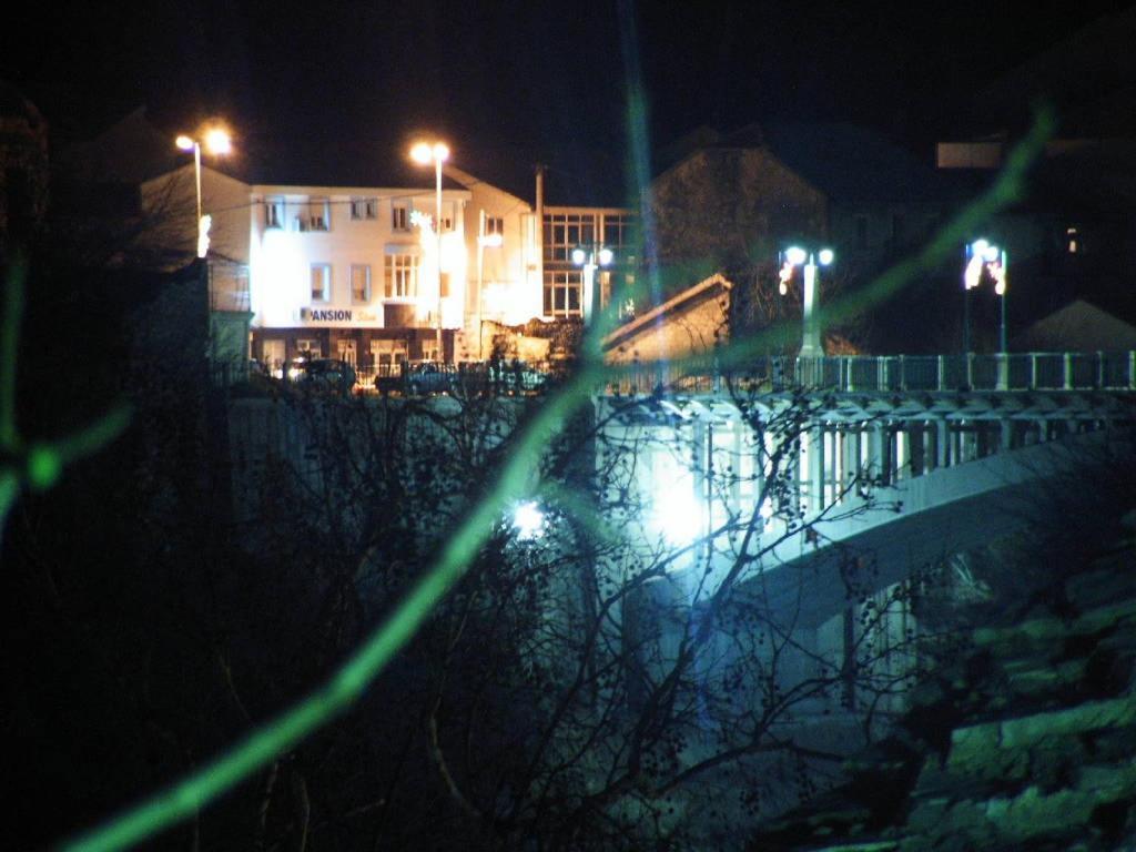 Pansion Palace Mostar Luaran gambar