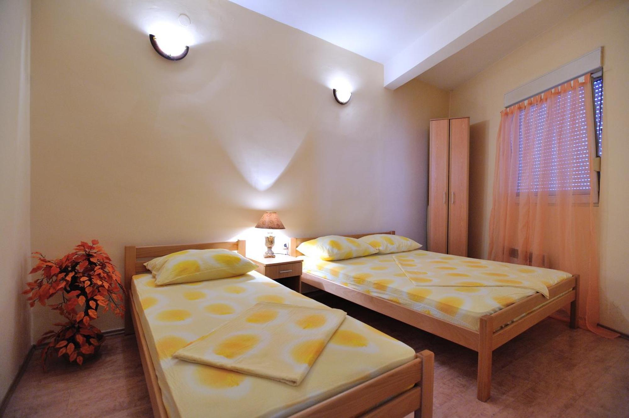 Pansion Palace Mostar Luaran gambar