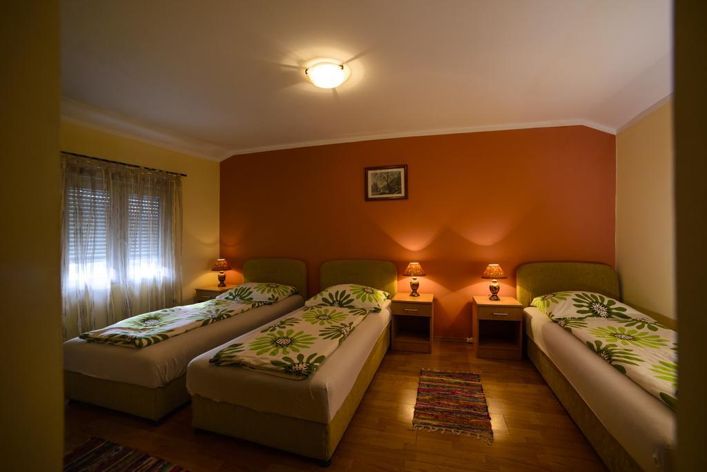 Pansion Palace Mostar Luaran gambar