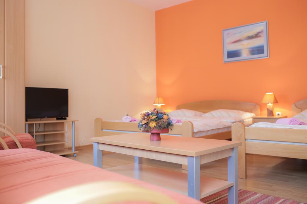 Pansion Palace Mostar Luaran gambar